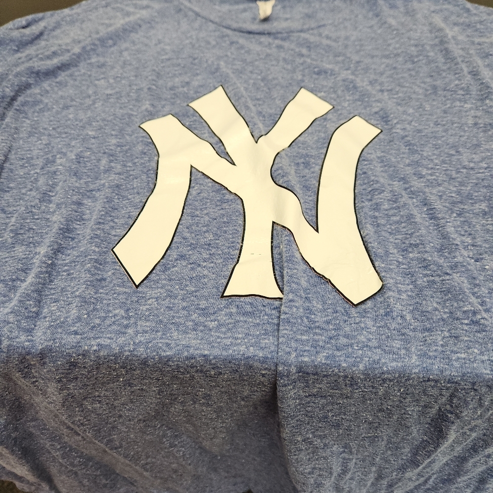 American Eagle Outfitters Blue Short Sleeve Tee